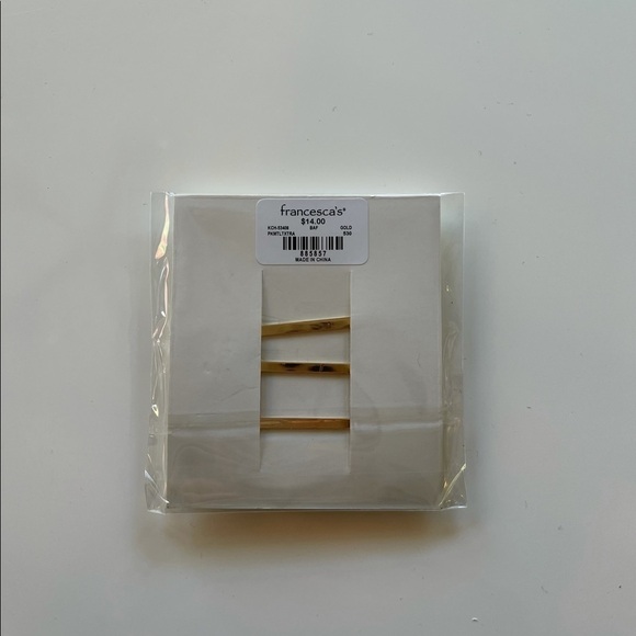 Francesca’s Jiselle Metal Heart Bobby Pin Set - Picture 3 of 3